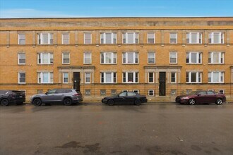 Building Photo - 54 E 50th St