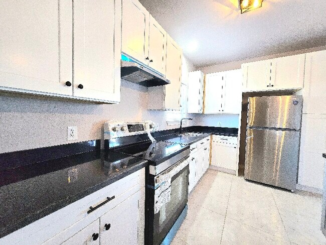 Foto del edificio - 2777 Chavarria St