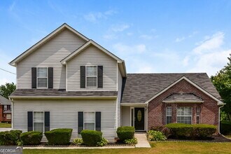 Building Photo - 3547 Spring Shoals