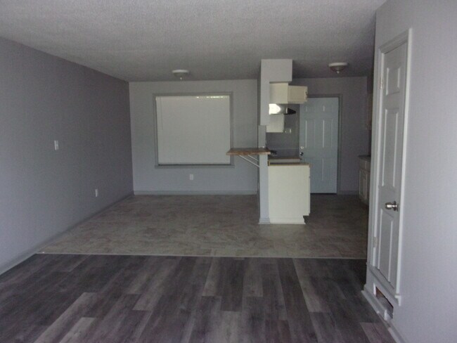 Building Photo - 5361 Brekenwood