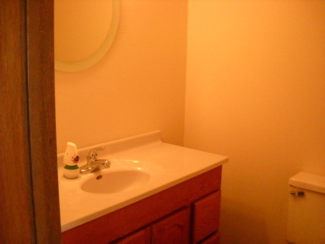 Foto del edificio - 321 Meadow Green Ln