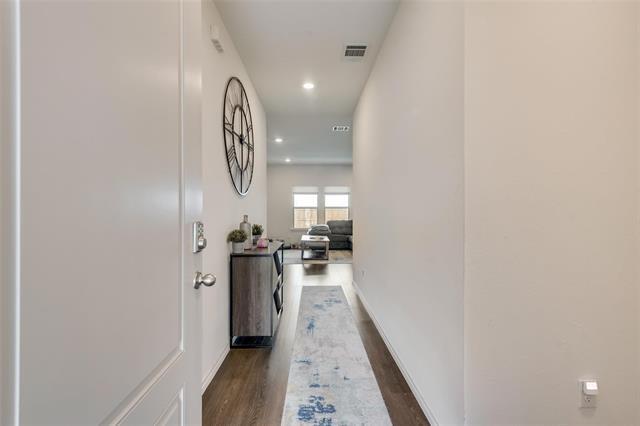 Foto del edificio - 1203 Willowbend Wy