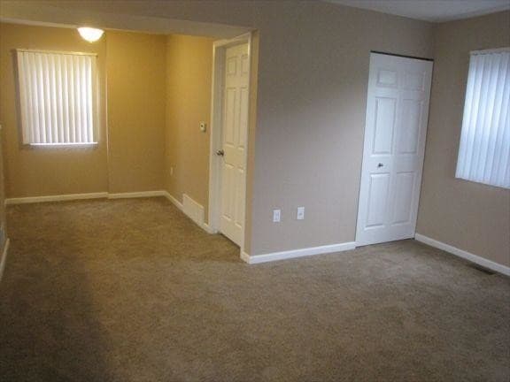 Building Photo - 3 bedroom in Detroit MI 48219