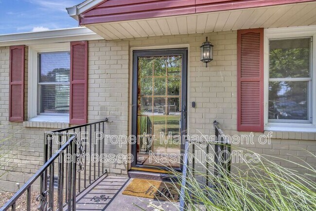 Foto del edificio - 4903 Raywood Ln