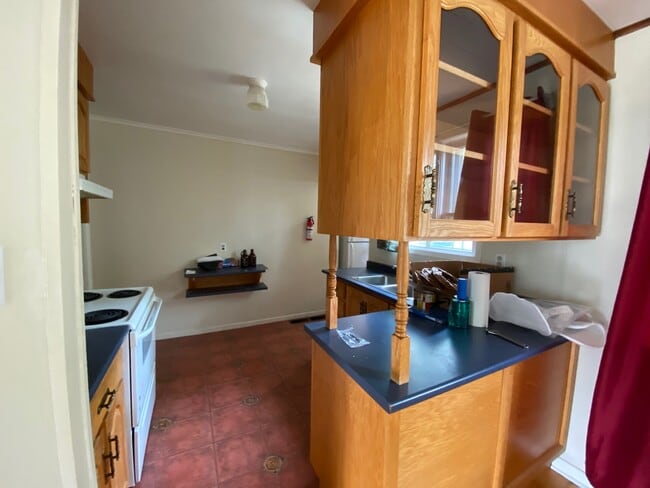 Building Photo - 72 Grenfell Ave