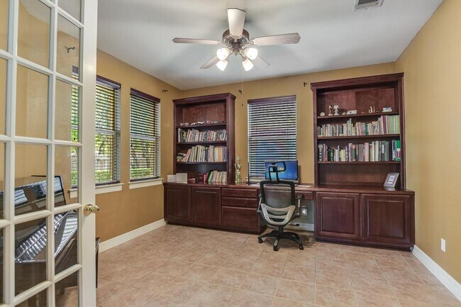 Foto del edificio - 2339 Berwick Dr