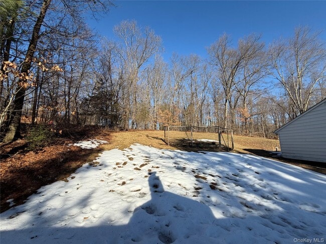 Building Photo - 15 Dugan Ln