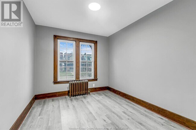 Building Photo - 1354 Bruce Ave