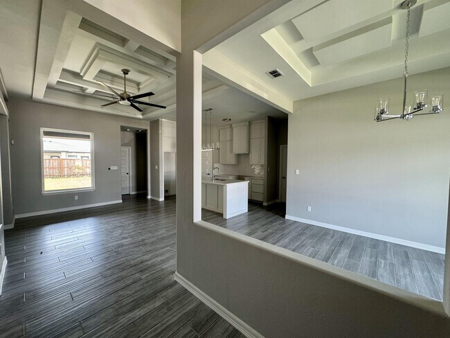 Foto del edificio - 3417 Silver Nugget Dr