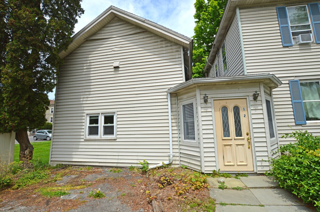 5 Milton Ave Unit 1, Highland, NY 12528 Apartments in Highland, NY