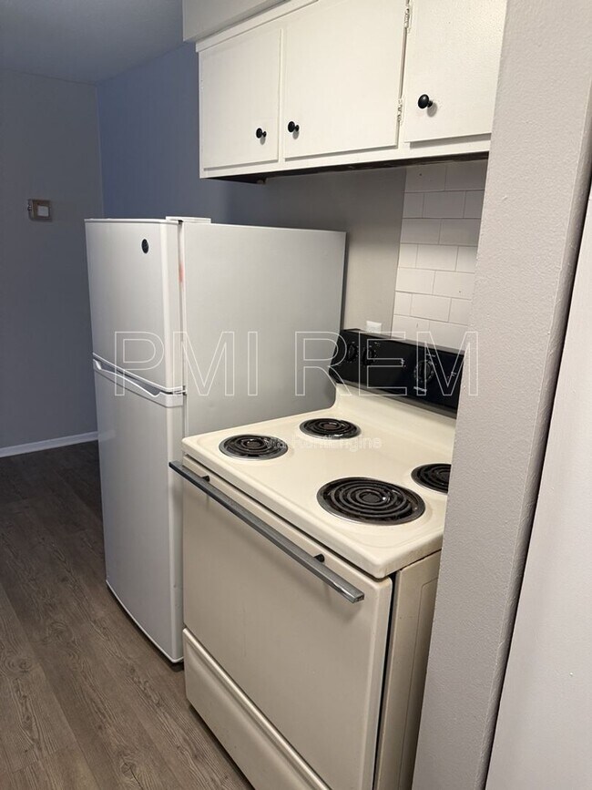 Foto del edificio - 14437 Triskett Rd
