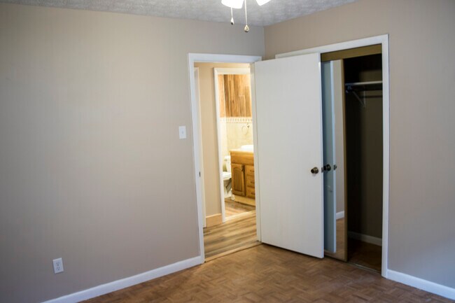 Building Photo - 230 Woodland Estates