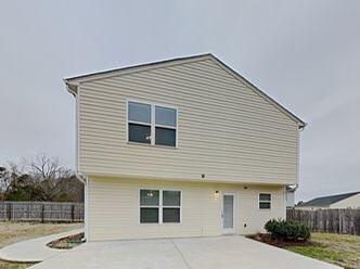 Building Photo - 5819 Lake Vista Ln