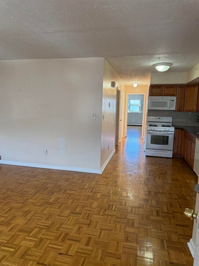 Foto del edificio - 2513 Palisade Ave