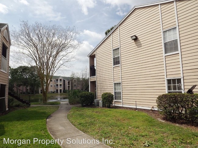 Building Photo - 5040 Park Central Dr