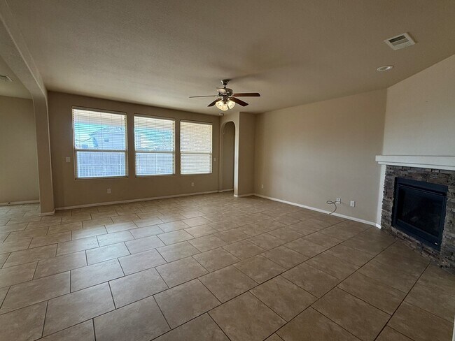 Foto del edificio - 7220 Cross B Rd