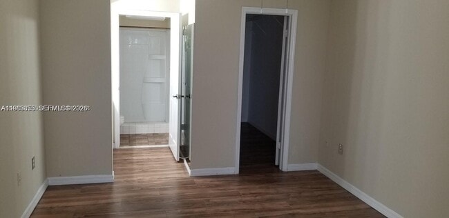 Foto del edificio - 486 NE 210th Cir Terrace