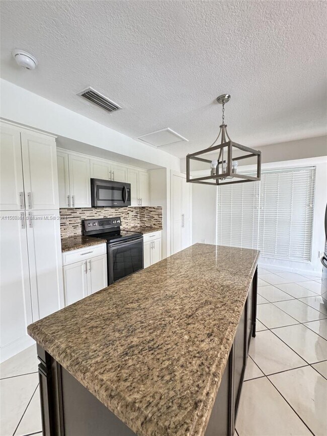 Foto del edificio - 9380 SW 134th St