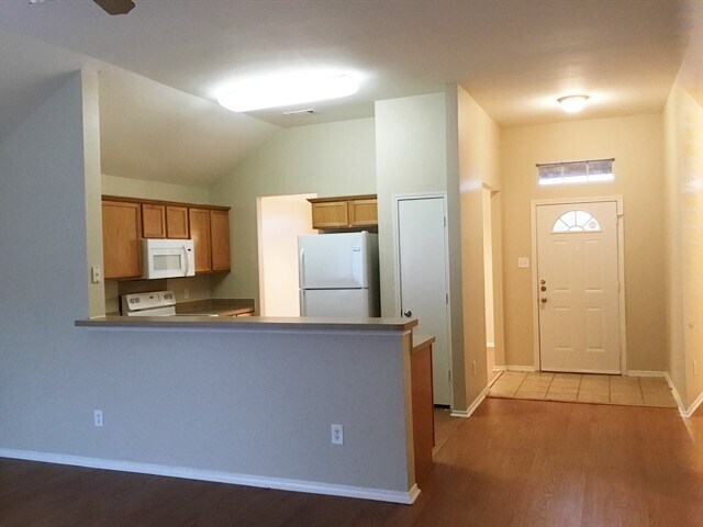 Foto del edificio - 3108 Cowboy Drive