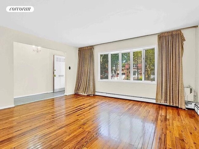 Foto del edificio - 175-32 Devonshire Rd