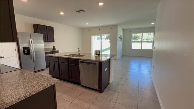 Building Photo - 611 Autumn Stream Dr