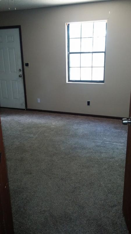 Building Photo - 806 Cheyenne
