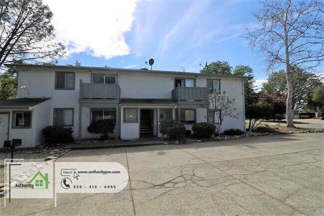 Foto del edificio - 1553 Bramble Pl