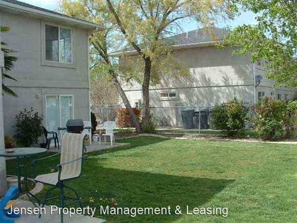 Foto principal - 3 br, 2 bath House - 1047 South 460 East #2