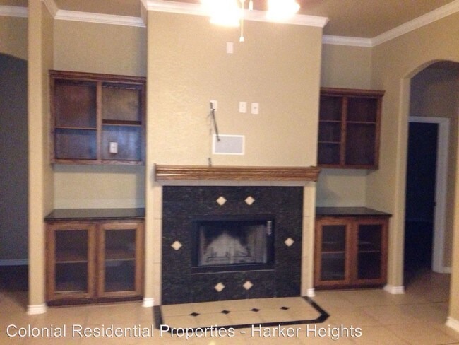 Building Photo - 207 Cattail Cir