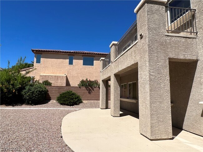 Building Photo - 769 Viscanio Pl