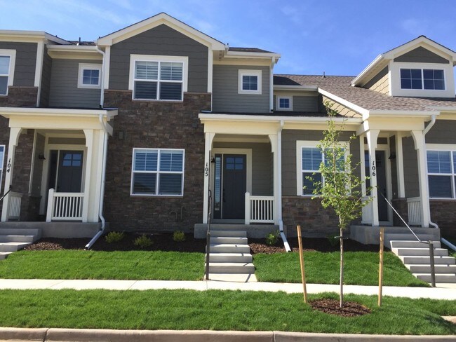Building Photo - 2509 Limon Dr
