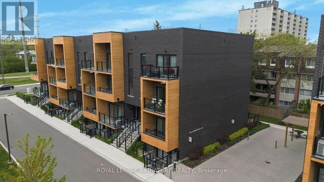 Building Photo - 1165 Journeyman Ln