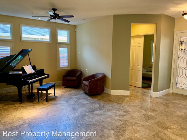 Foto del edificio - 5 br, 3 bath House - 2028 Great Meadow Lane