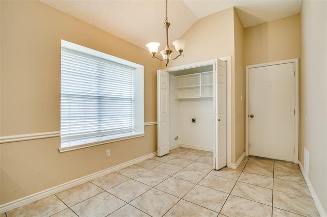 Foto del edificio - 1802 Elm Creek Dr