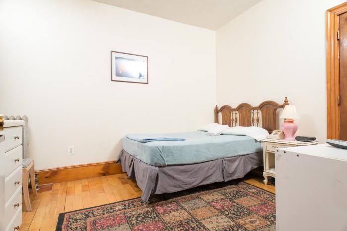 Building Photo - 0 bedroom in Brookline MA 02445
