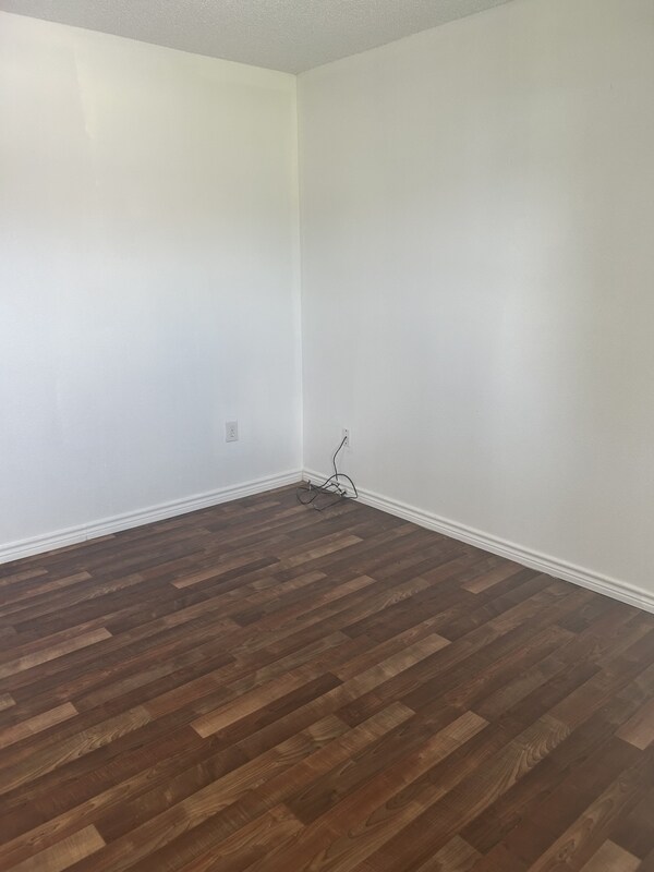 Foto del edificio - 33 Grant Gill Ln