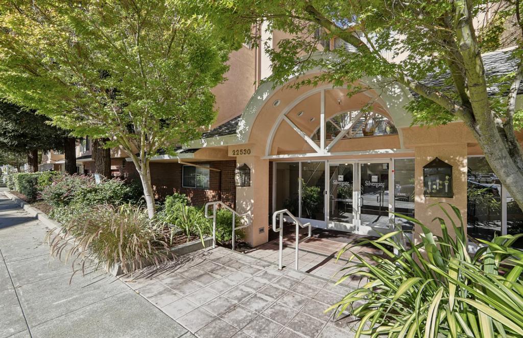 Foto principal - 22530 3rd St