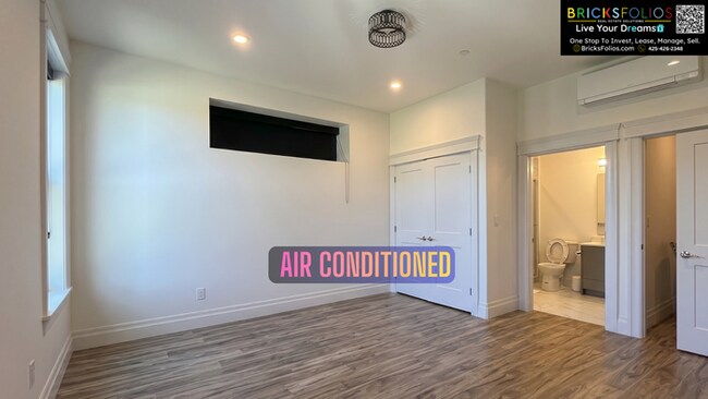 Foto del edificio - Modern Lake Washington View ADU – Fully Furnished 2BR/2BA (Kirkland)
