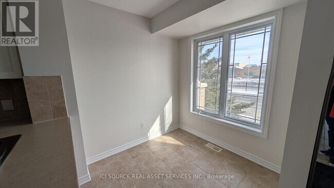 Building Photo - 507A Chapman Mills Dr