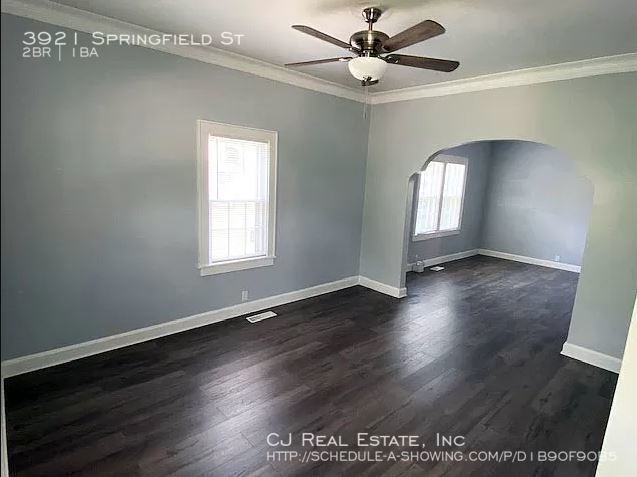 Foto del edificio - 3921 Springfield St