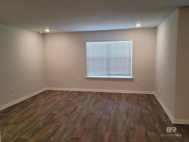 Building Photo - 10703 Northern Dancer Ct