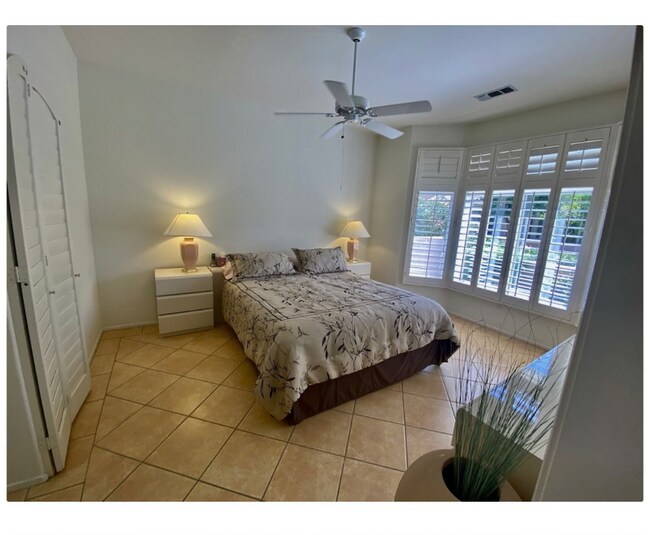 Building Photo - 78369 Yucca Blossom Dr