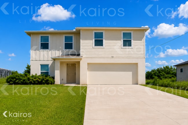 Building Photo - 721 Cane St E