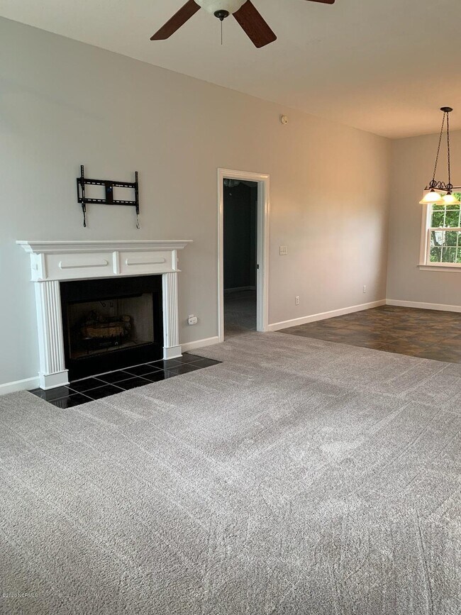 Foto del edificio - 2734 Preston Ln