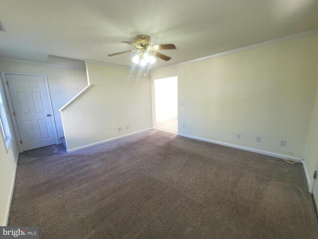 Building Photo - 110 Duck Creek Ln