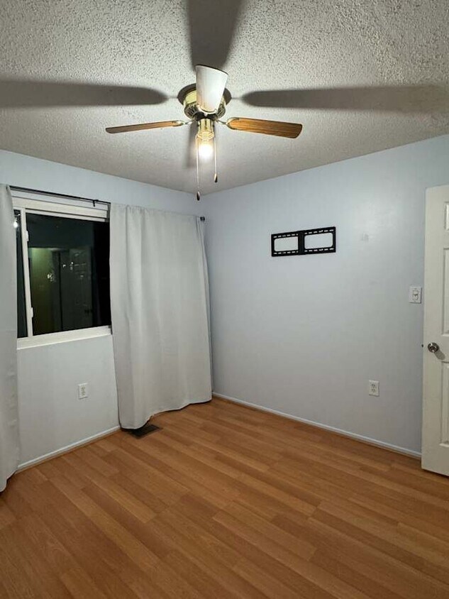 Photo - 15287 Flintlock Terrace (Woodbridge, VA)