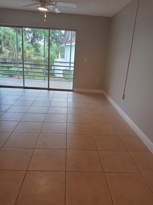 main floor - 1901 Indian River Blvd