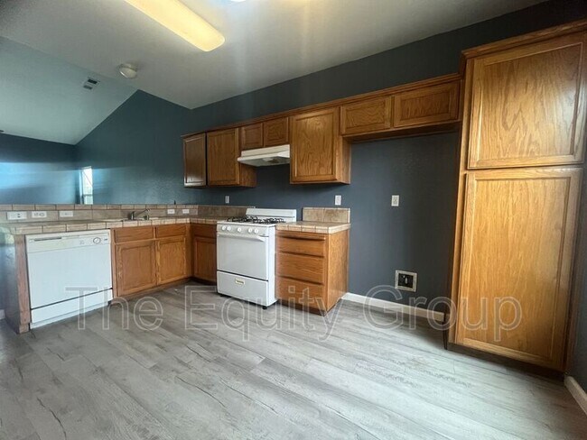 Foto del edificio - 30743 Cottontail St
