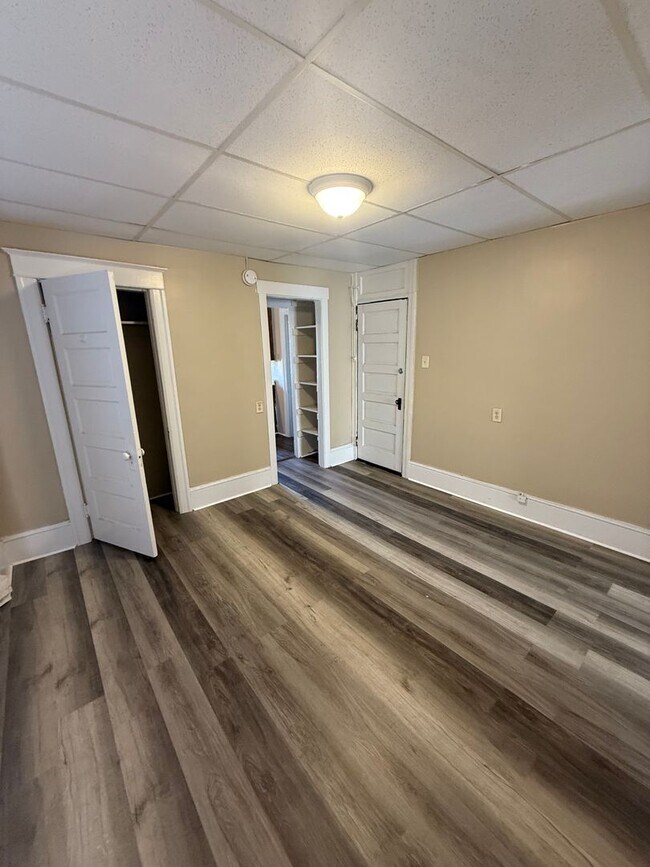 Foto del edificio - 409 S Potomac St