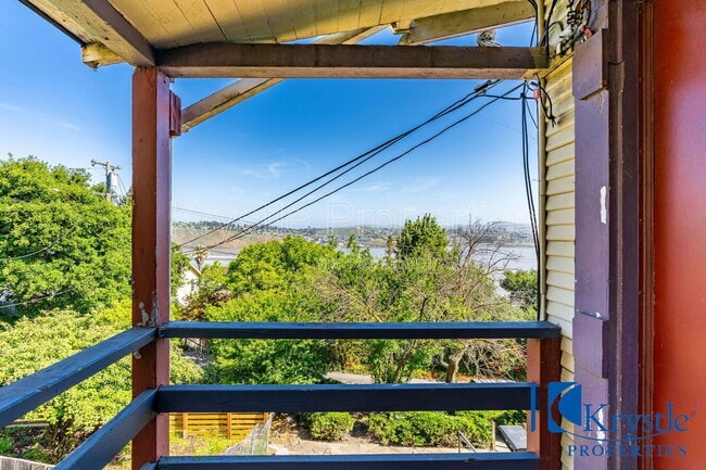 Foto del edificio - 517 Alhambra St